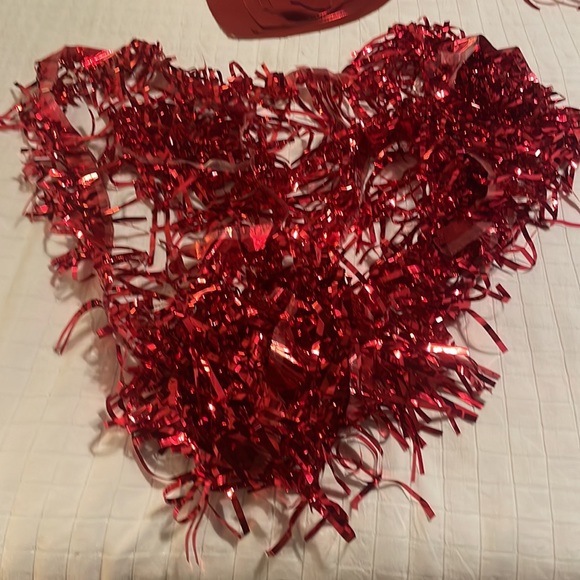 Bundle Valentines Day party decorations cards favor boxes hearts red teachers - Picture 7 of 11